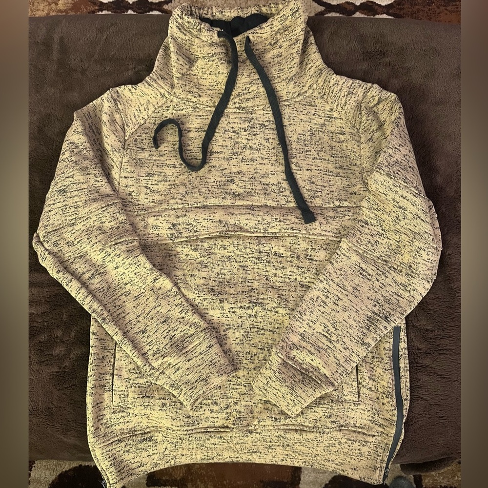 Men’s Sweater, Tan, Size Small, New with Tags